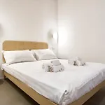 Apartment Design With Private Street Entrance *